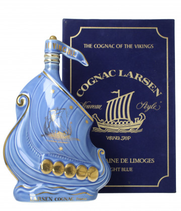 COGNAC LARSEN 70cl 40% OB-Ceramic Decanter